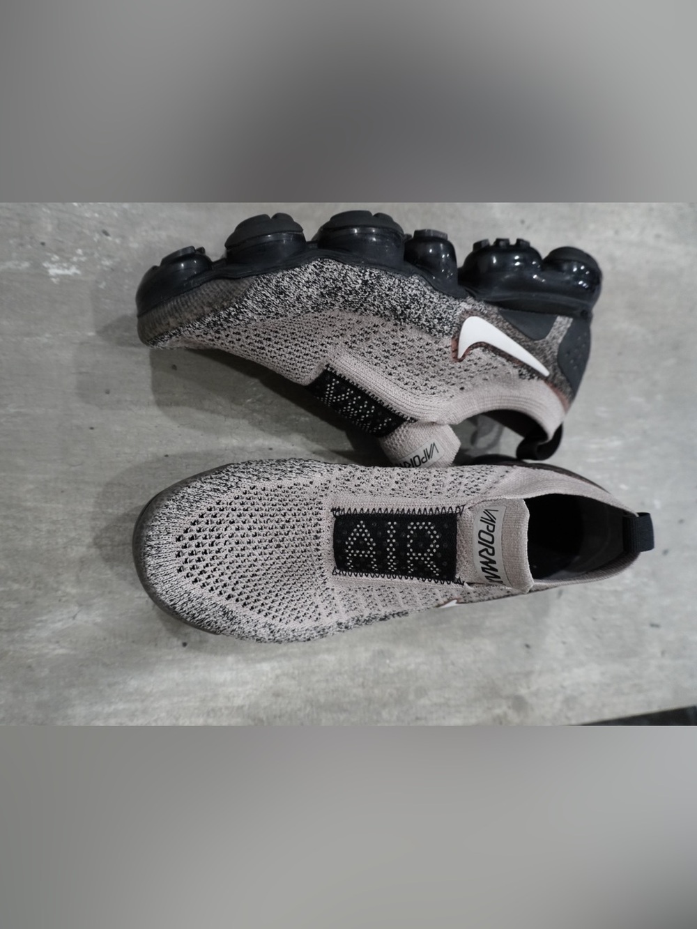 Nike Vapormax Slip-On Sneakers in Light Gray and Black - Picture 2 of 4